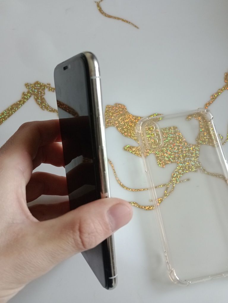 iPhone X 256 Gb продам