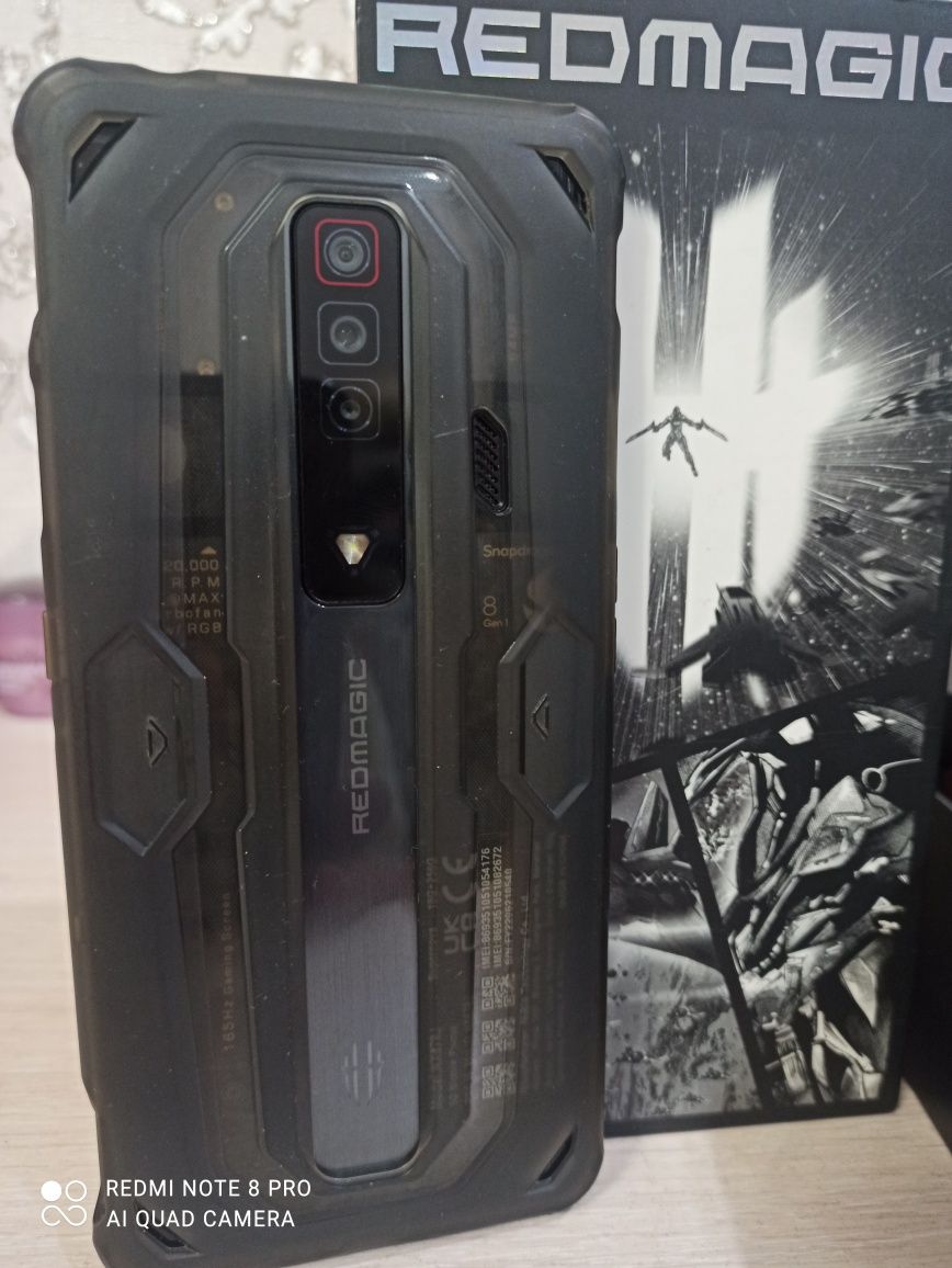 Продам телефон ZTE Nubia RedMadgic 7