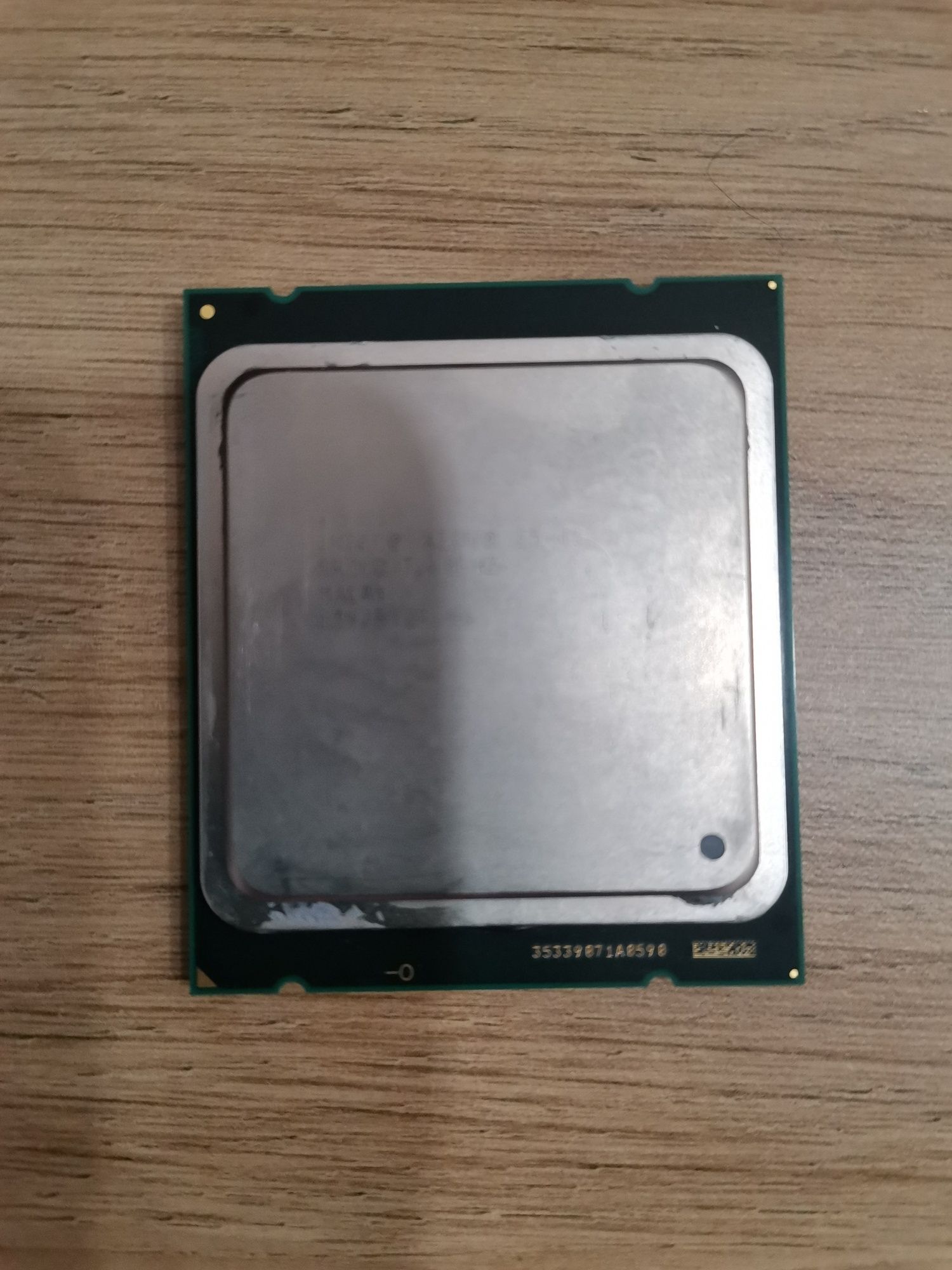 Intel® Xeon® Processor E5-1620