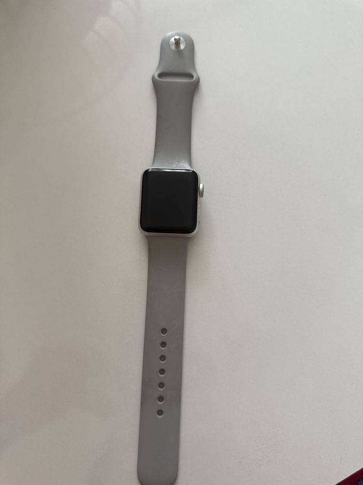 Продается Apple watch serries 3. Состояние хорошое. Б/у