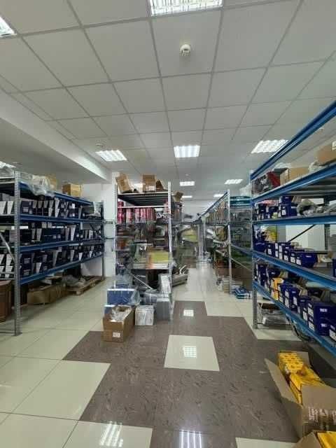 Отдельно-стоящее здание под бизнес в 6 мкр.первая линия.