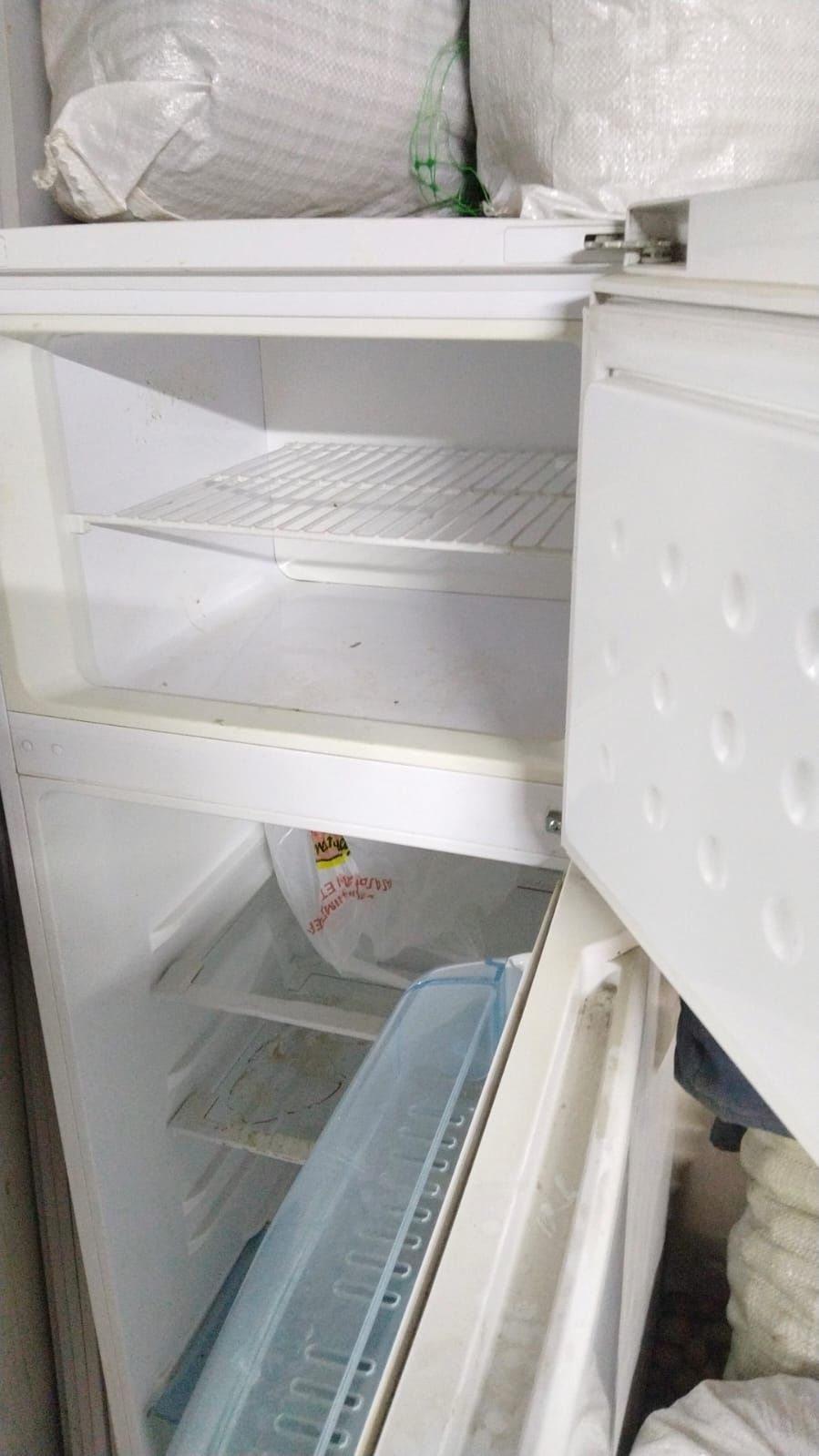 Продам холодильник.