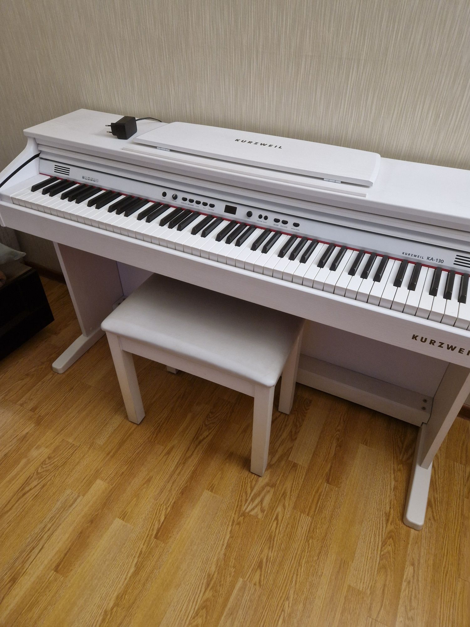 Пианино электронное KURZWEIL Model:K - 130model: K- 130