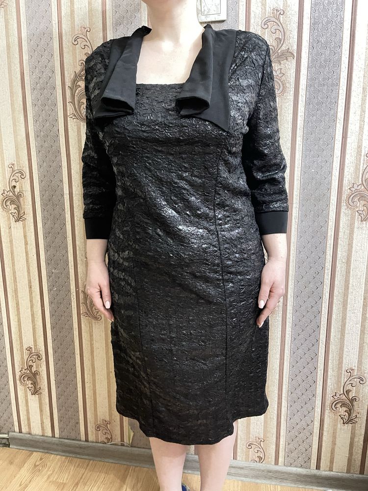 Платья 54, 56рр продам платье