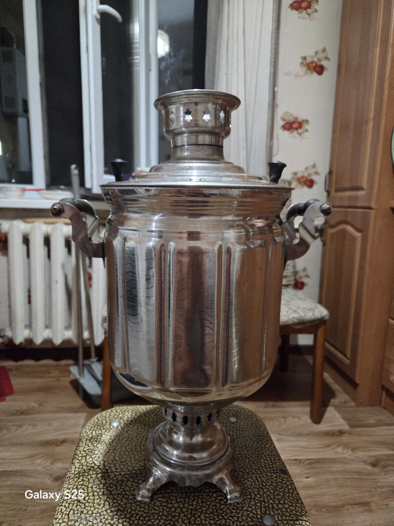 Самавар бу латунь