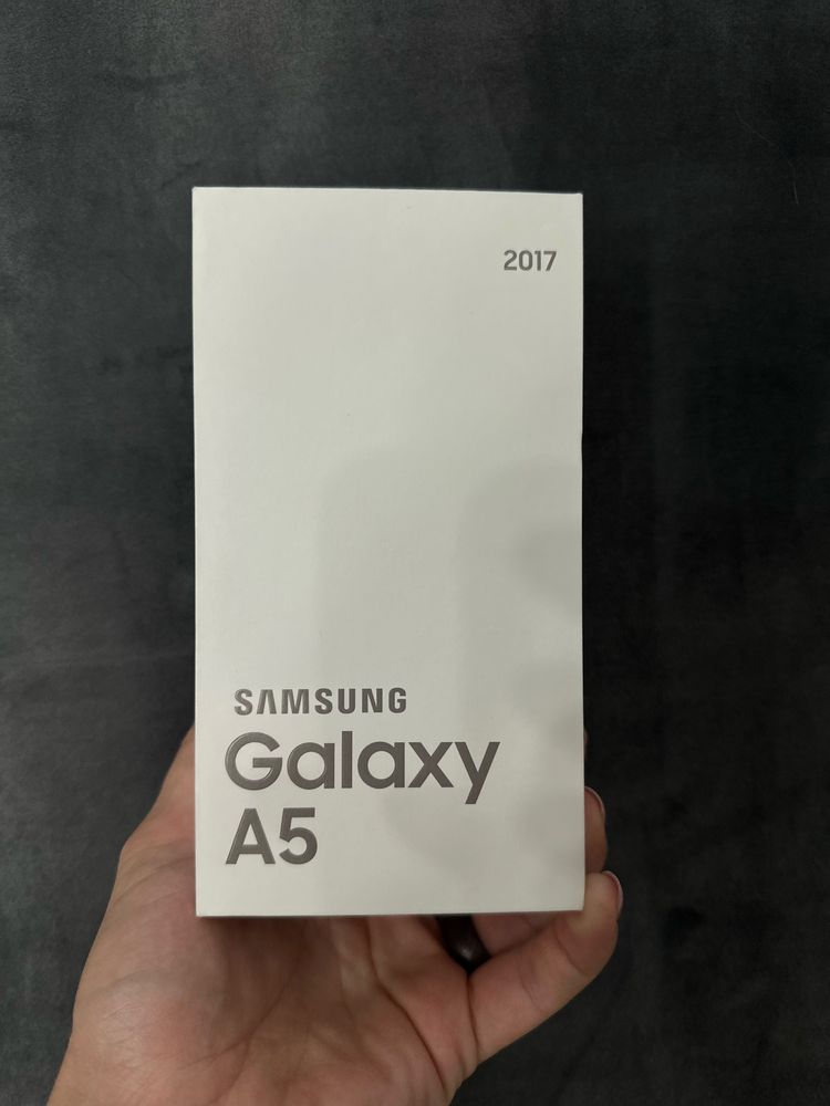 Продам телефон Самсунг А5 ЦЕНА 25000 тенге