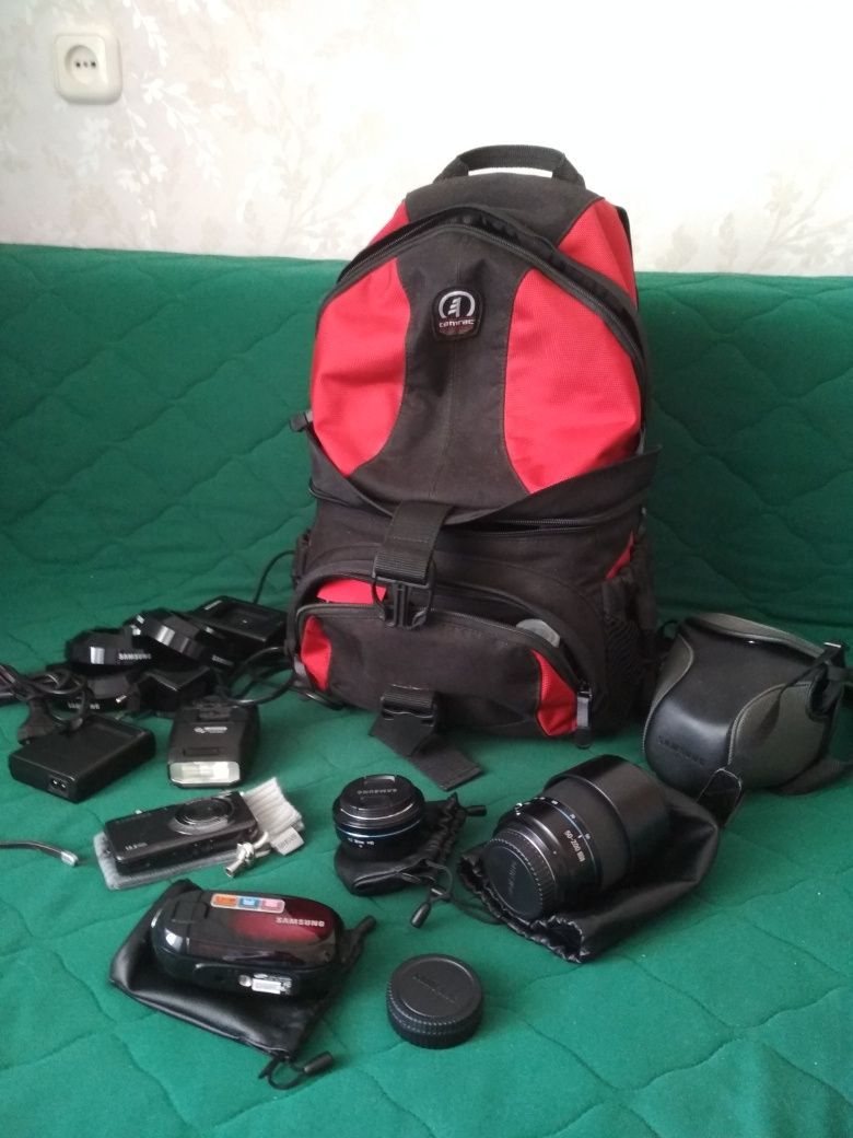 цифровой фотоаппарат Samsung NX10