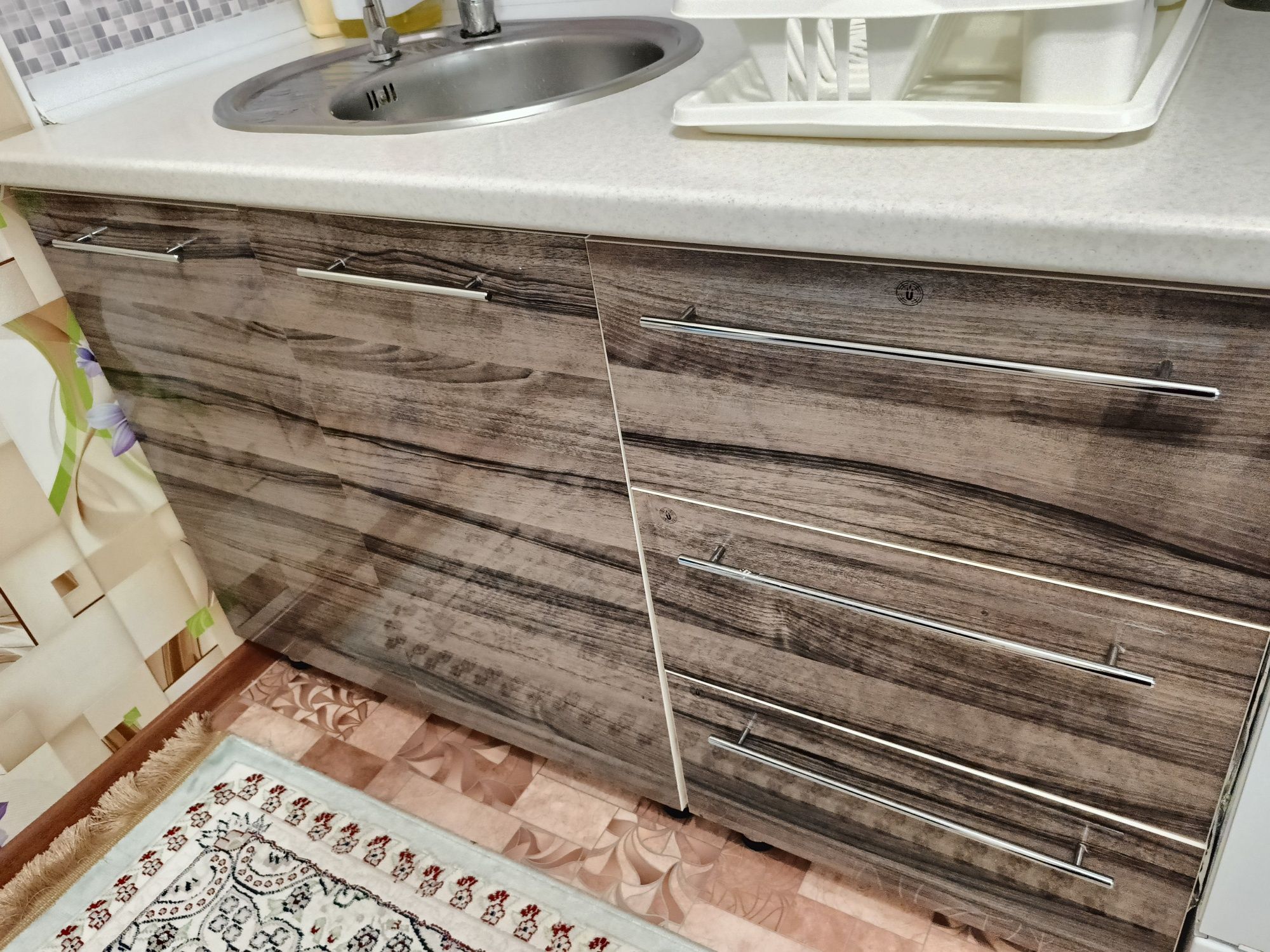Продам в связи с переездом срочно