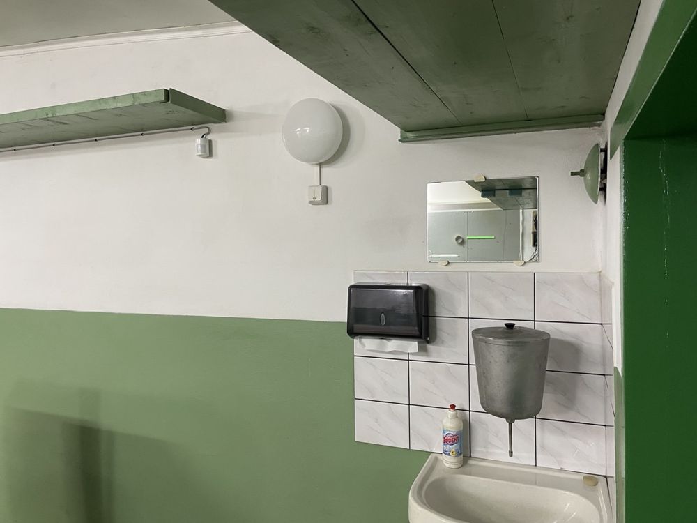 Продам гараж в 5 микрорайоне.