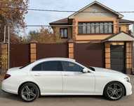 Mercedes-Benz E200  W213