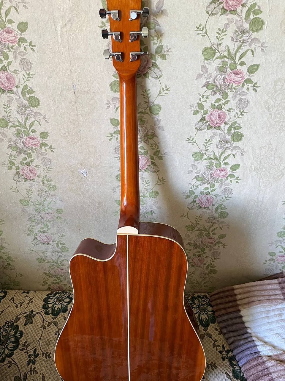 Продам гитару в идеале