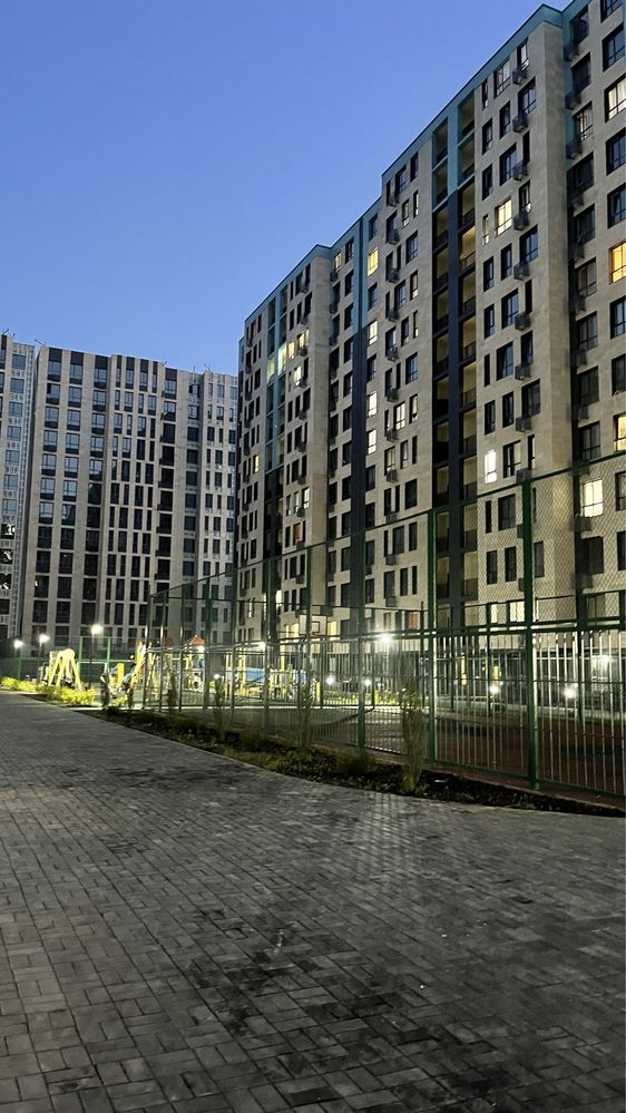 Продается 2-х комн.квартира в River city
