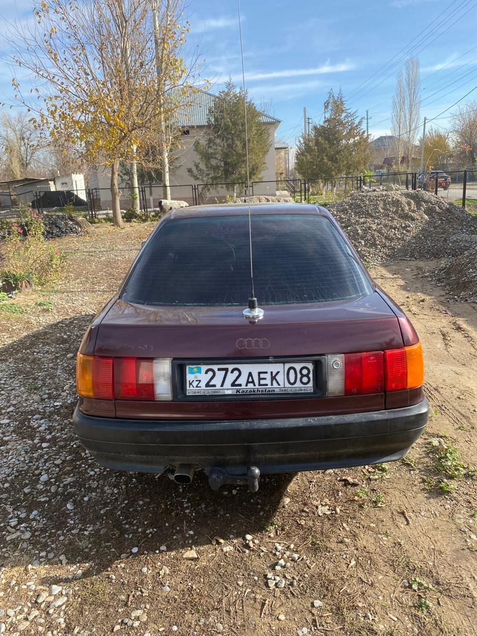 Машина Ауди 80 1987жылгы обиом 1.8
