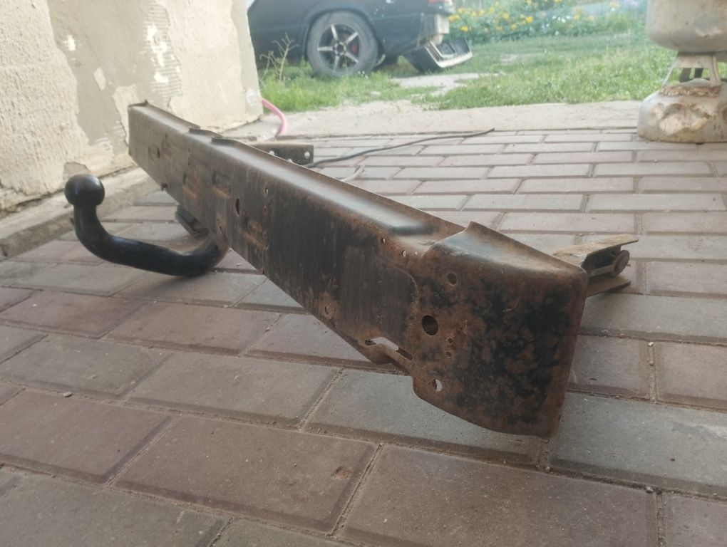 Фаркоп Мерседес 190Е