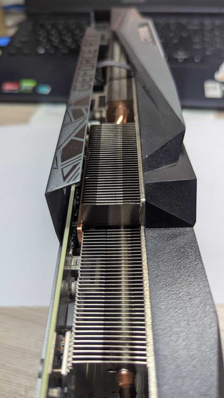 Видеокарта 3080Ti  12gb  GeForce RTX GIGABYTE
