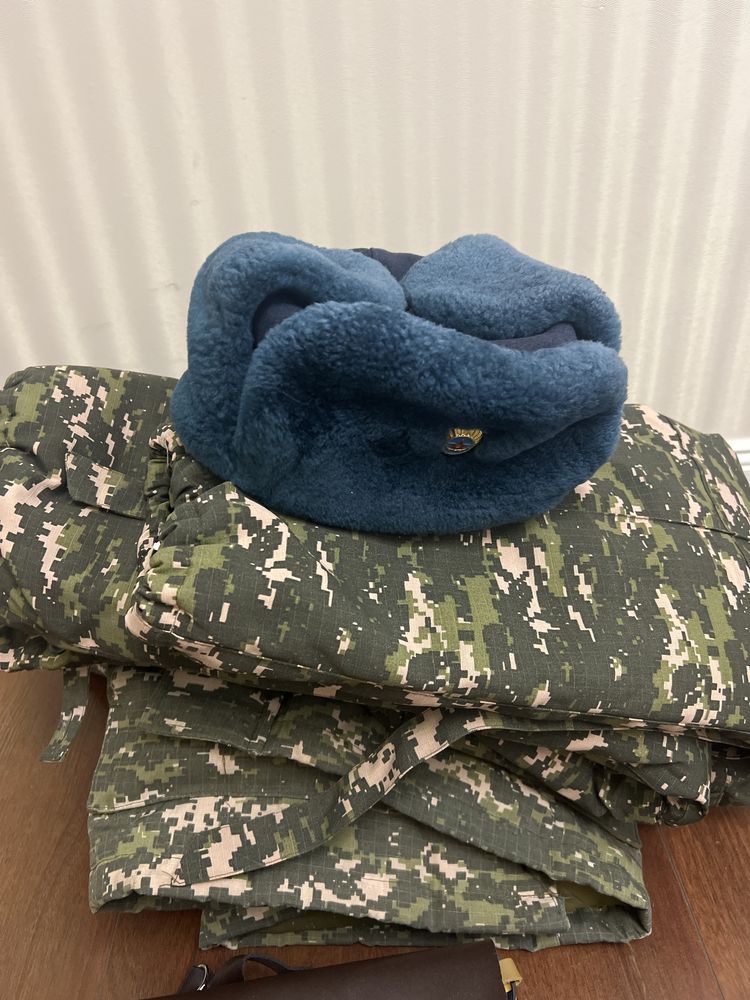 Продам Военную форму, Бушлат, ушанка, офицерская сумка(планшет)