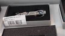 Продам брелок BMW X6