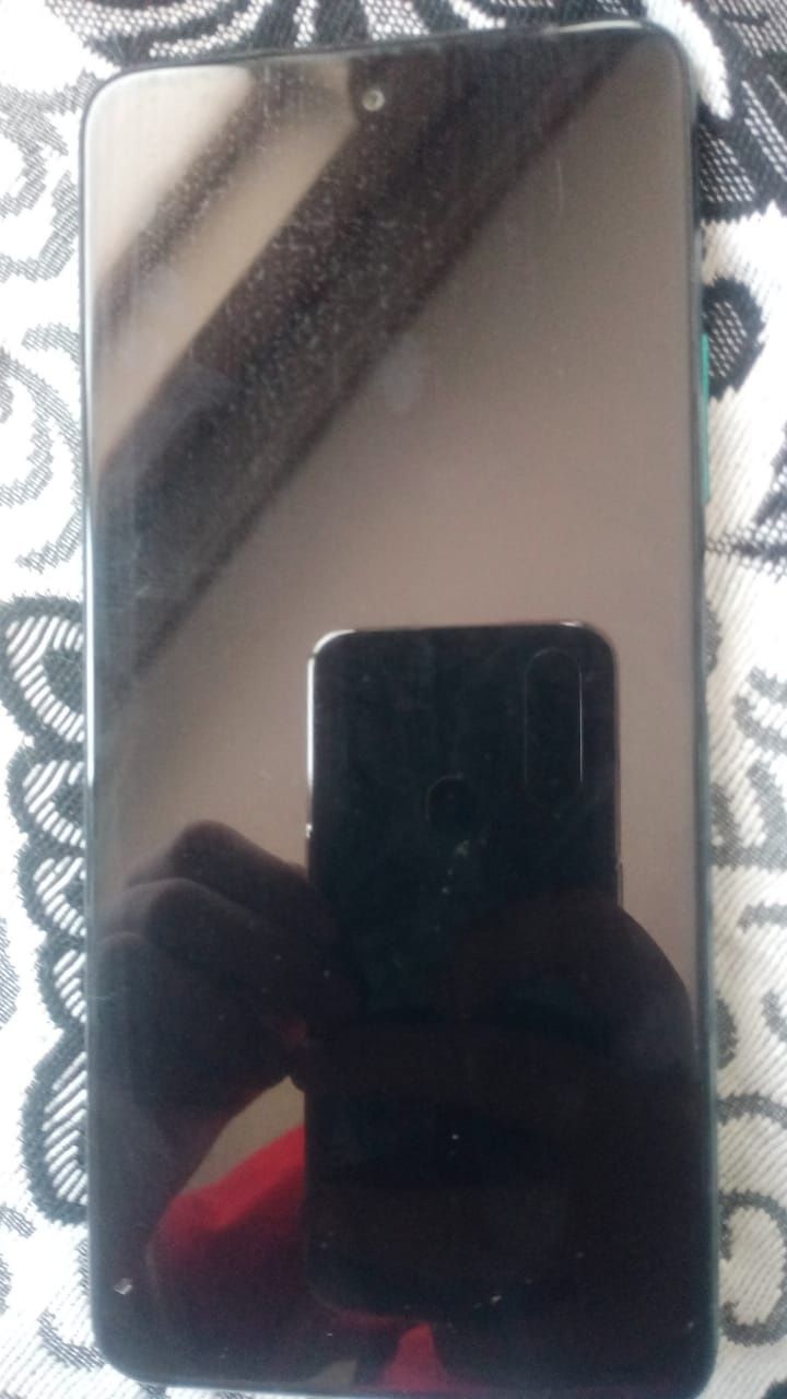 Продаём телефон хуавей смарт