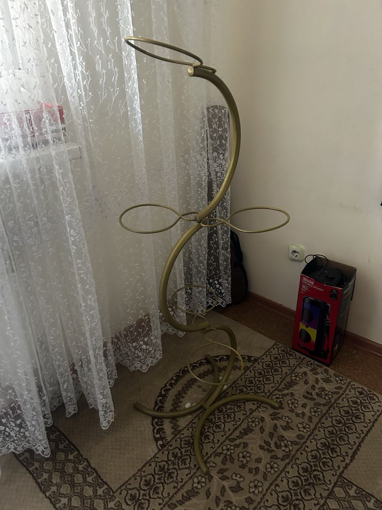 Подставка для цветы