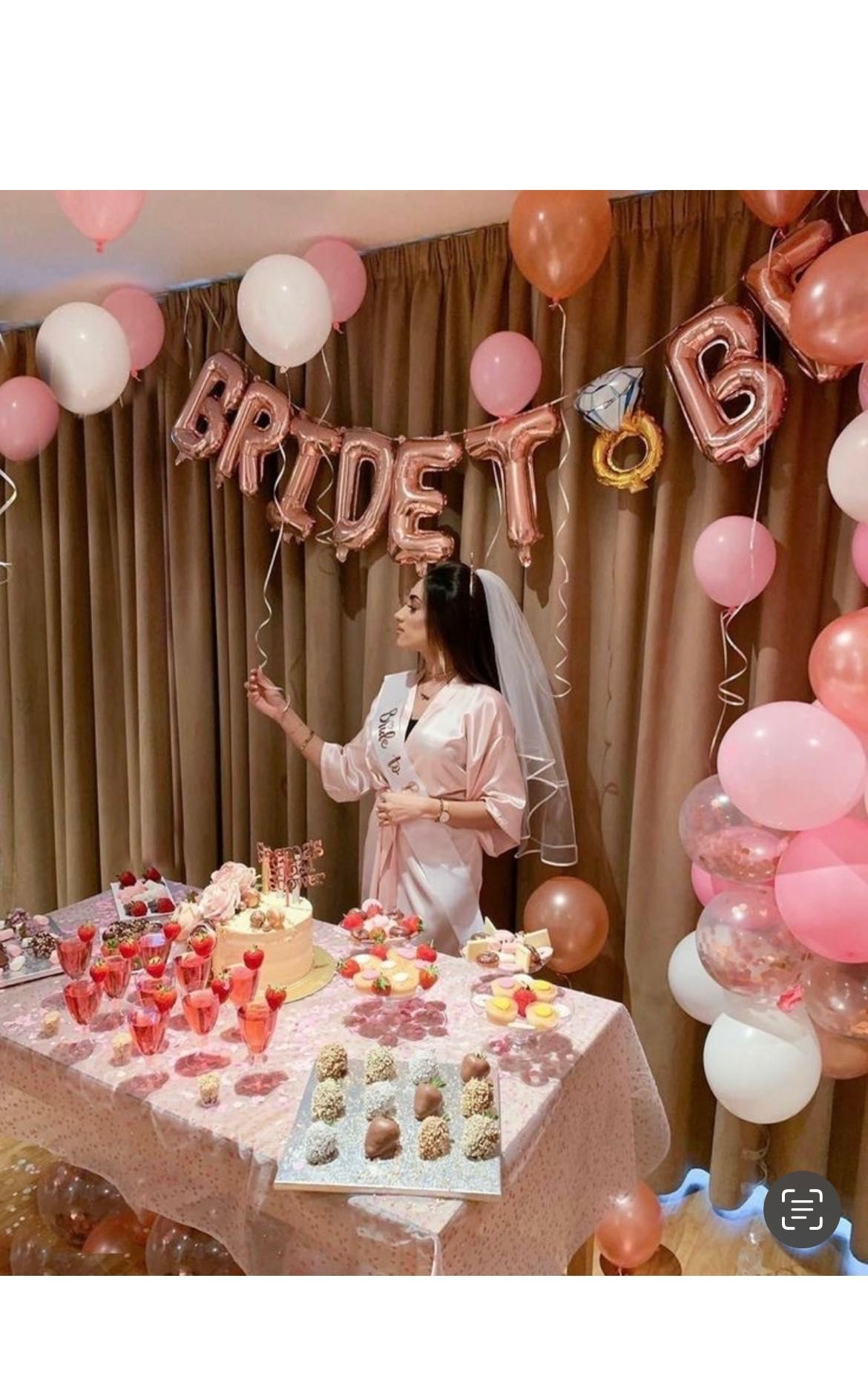 Для девичника надпись bride to be (будущая невеста)