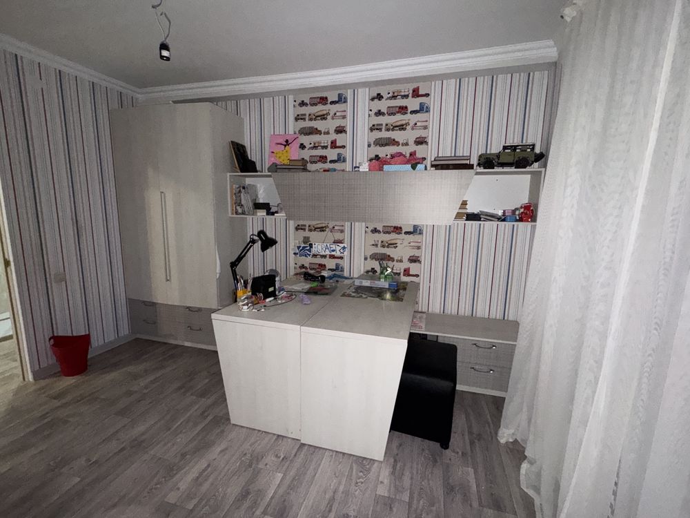 Мебель в детскую комнату