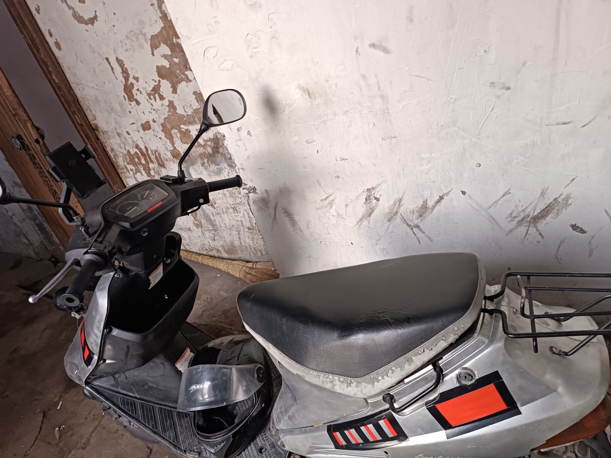 Сузуки адрес в100