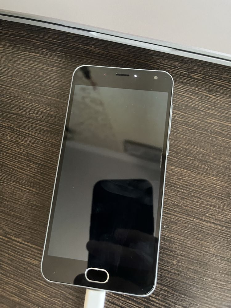 Meizu m2 отличное состояние