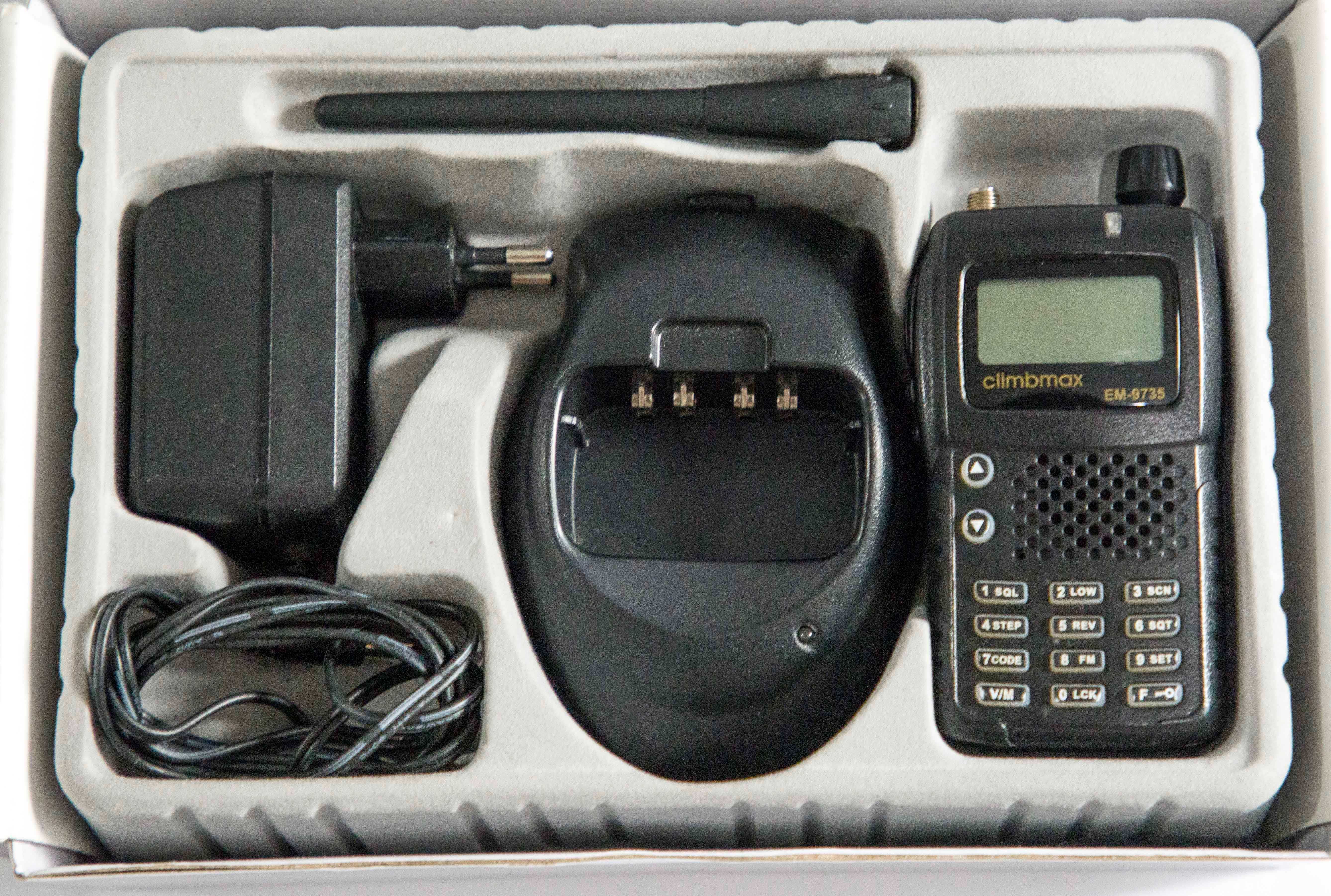 Продам рации Climbmax EM-9735 + гарнитуры скрытого ношения