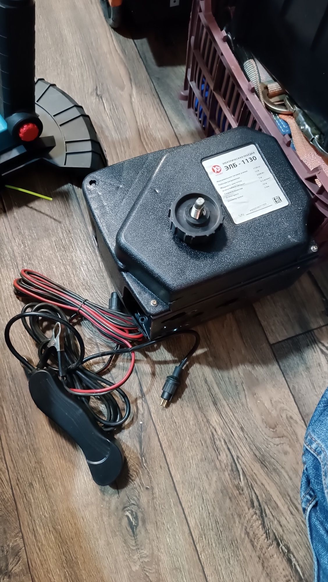 Продам лебёдку ЭЛБ 1130 цена договорная
