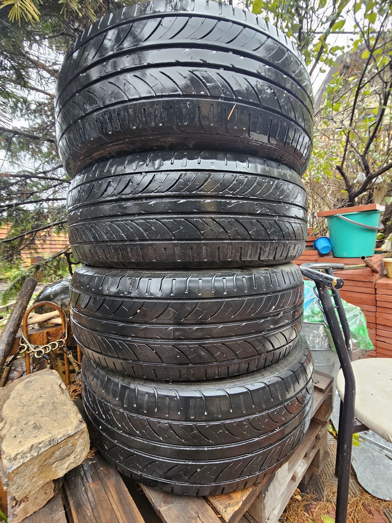 Продам покрышки ,R16-4 шт.