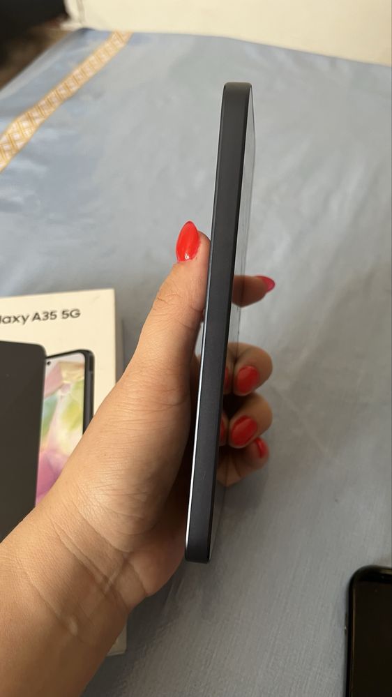 samsung а35 256 гб в отличном состояний