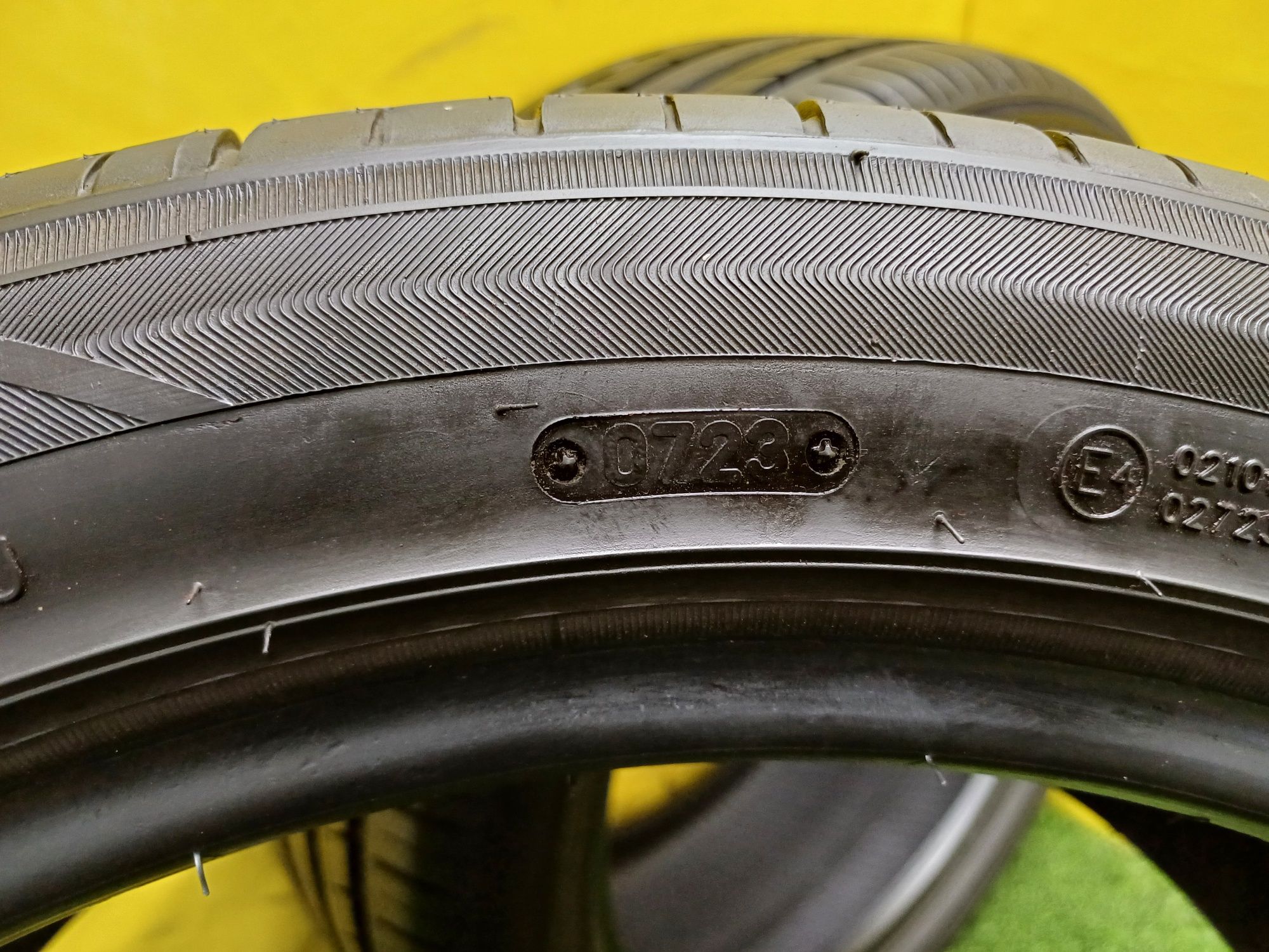 Шины 245/45 R19 Triangle пара.