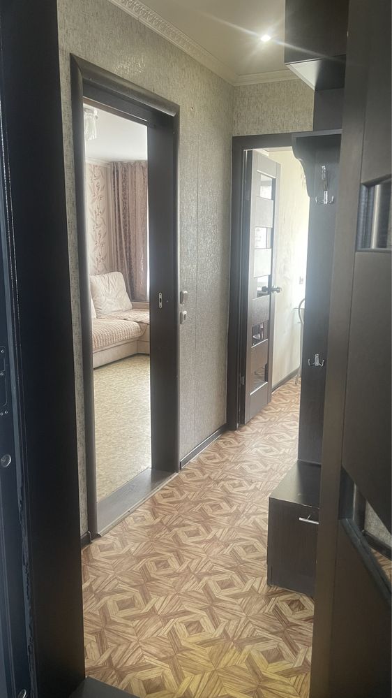Продам 1-комнатную квартиру в 20-ке