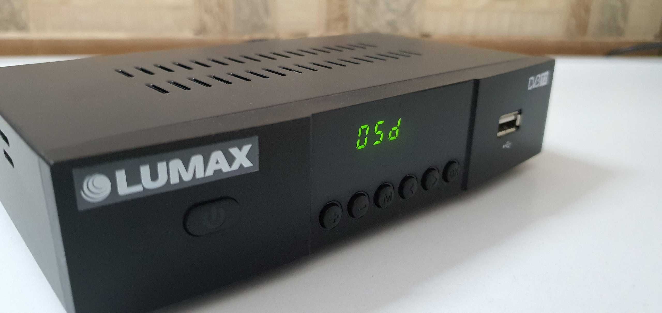 Приставка для цифрового ТВ Lumax DV3211HD