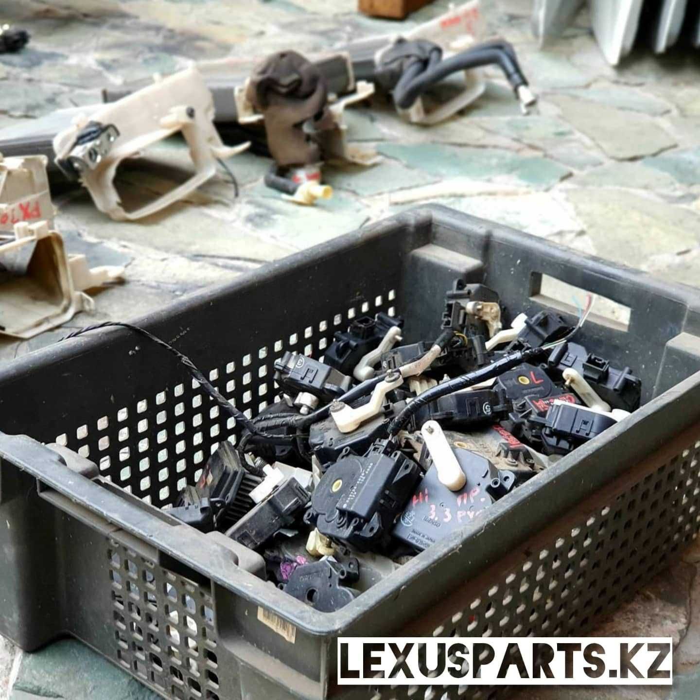 Сервопривод LEXUS RX300