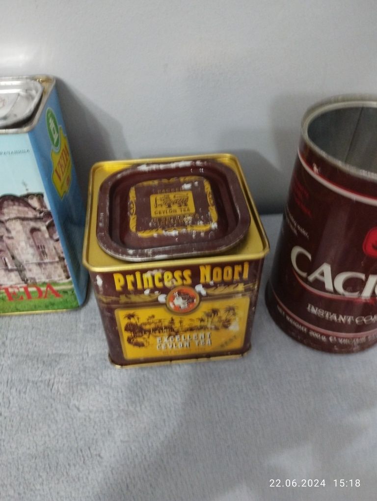 Баночки из под чая , монпасье советские