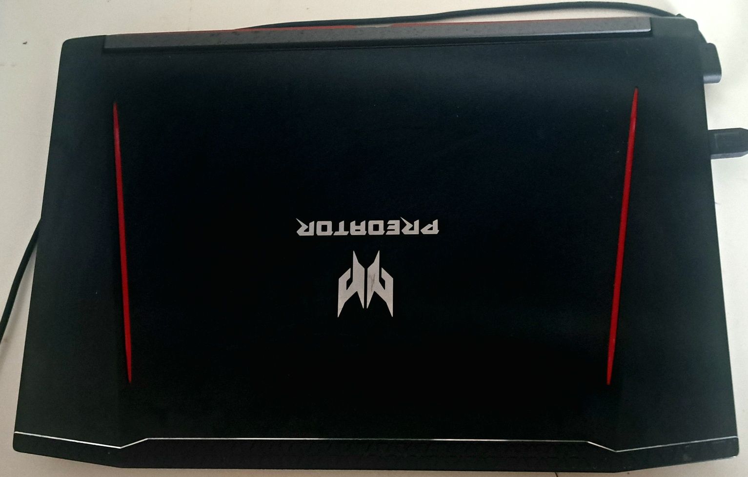 acer predator helios 300 +чехол, мышка