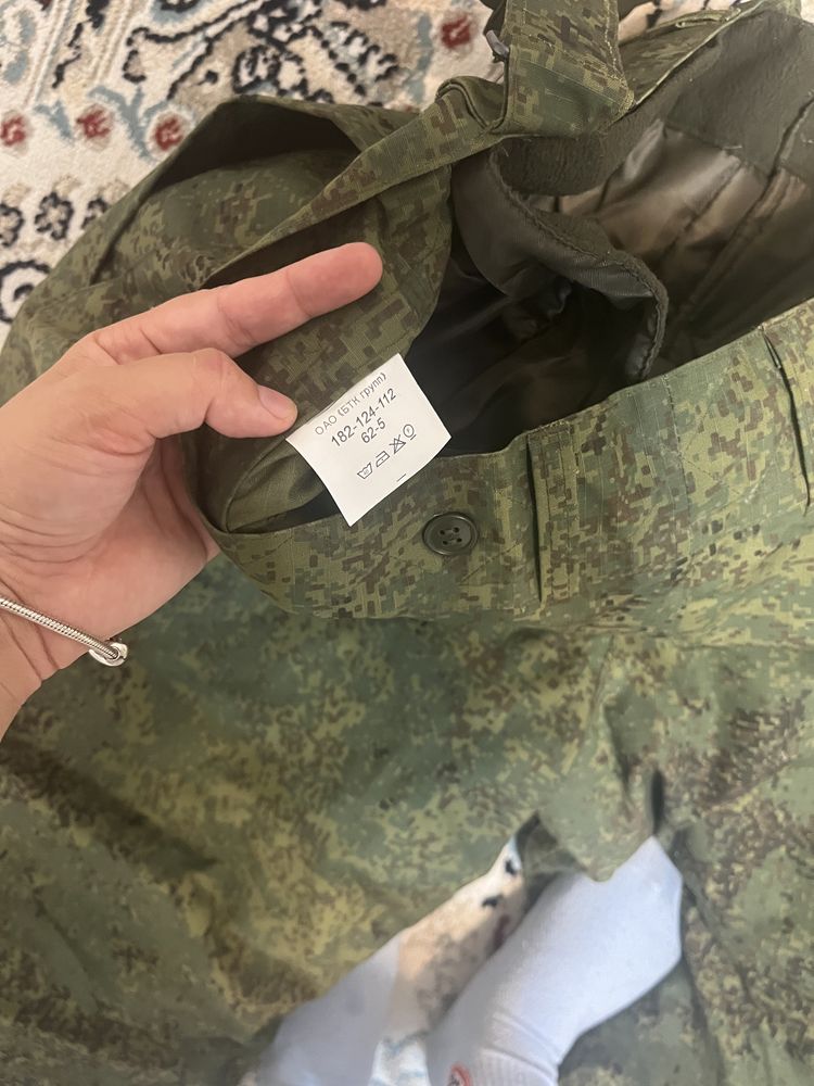 Продам армейский комплект зимний камуфляж