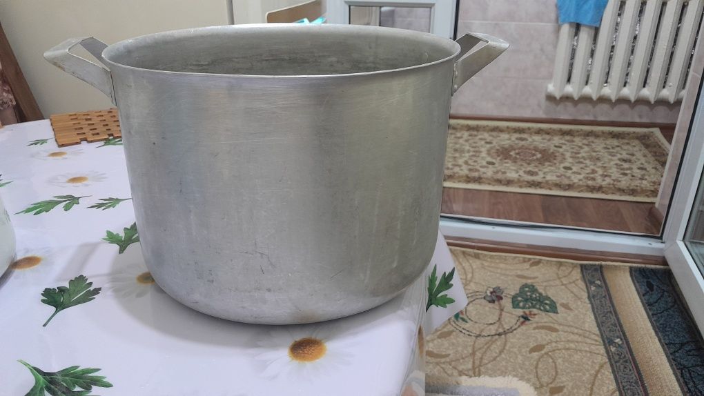 Продам Казан отличном состоянии.