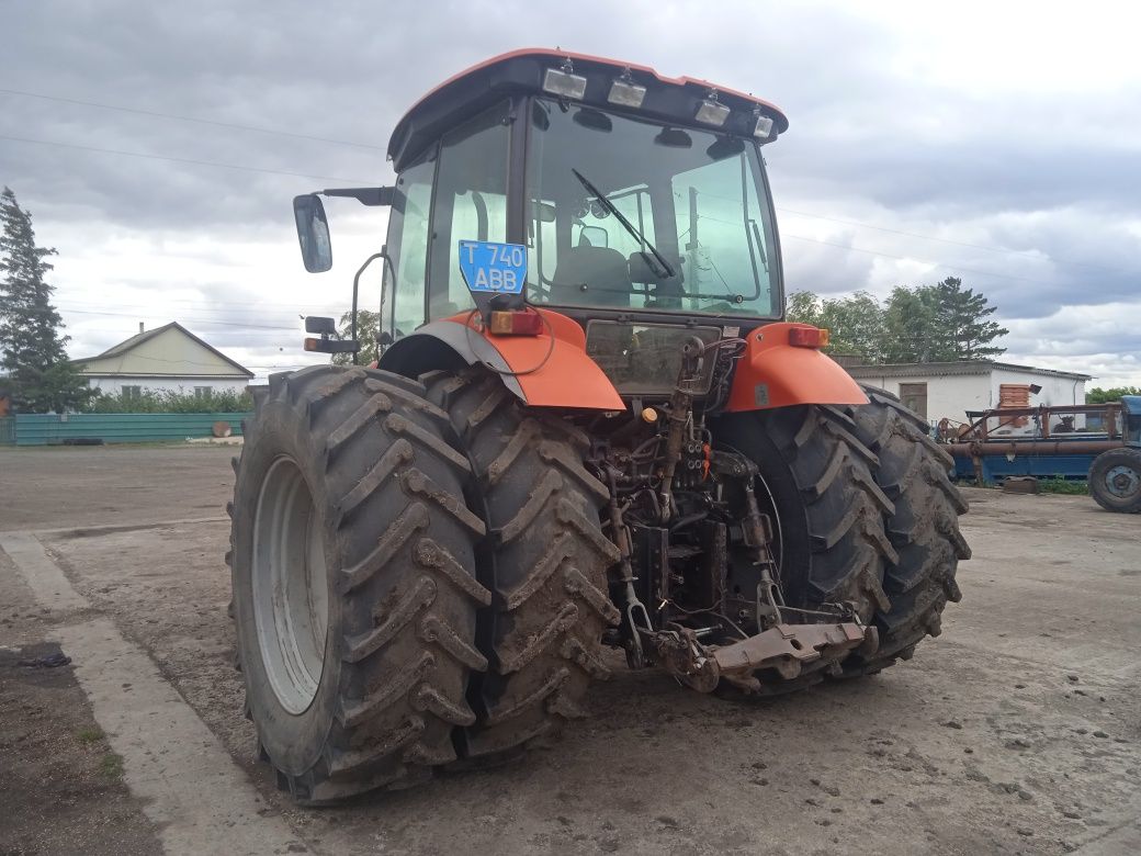 Продам трактор мтз 1523
