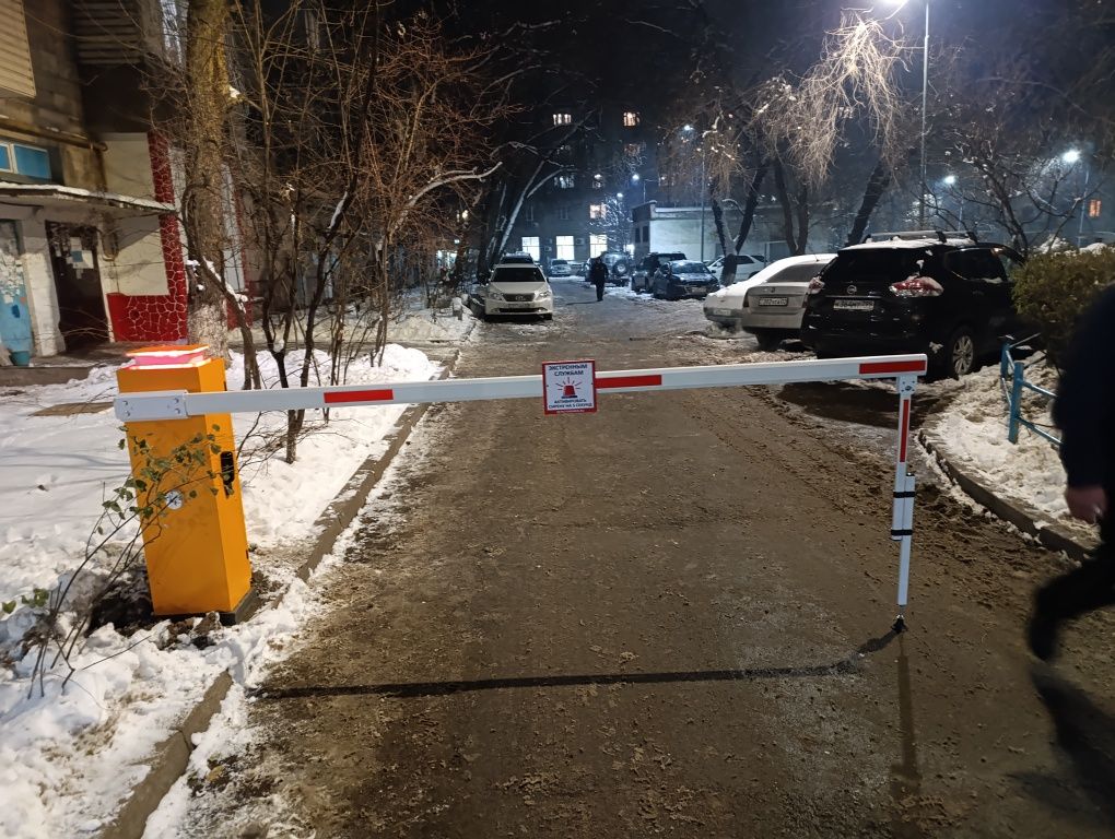 Шлагбаум скоростной стрела шлагбаума антивандальный консольная балка