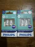 Лампочки PHiLiPS  T10 диодные на габориты !