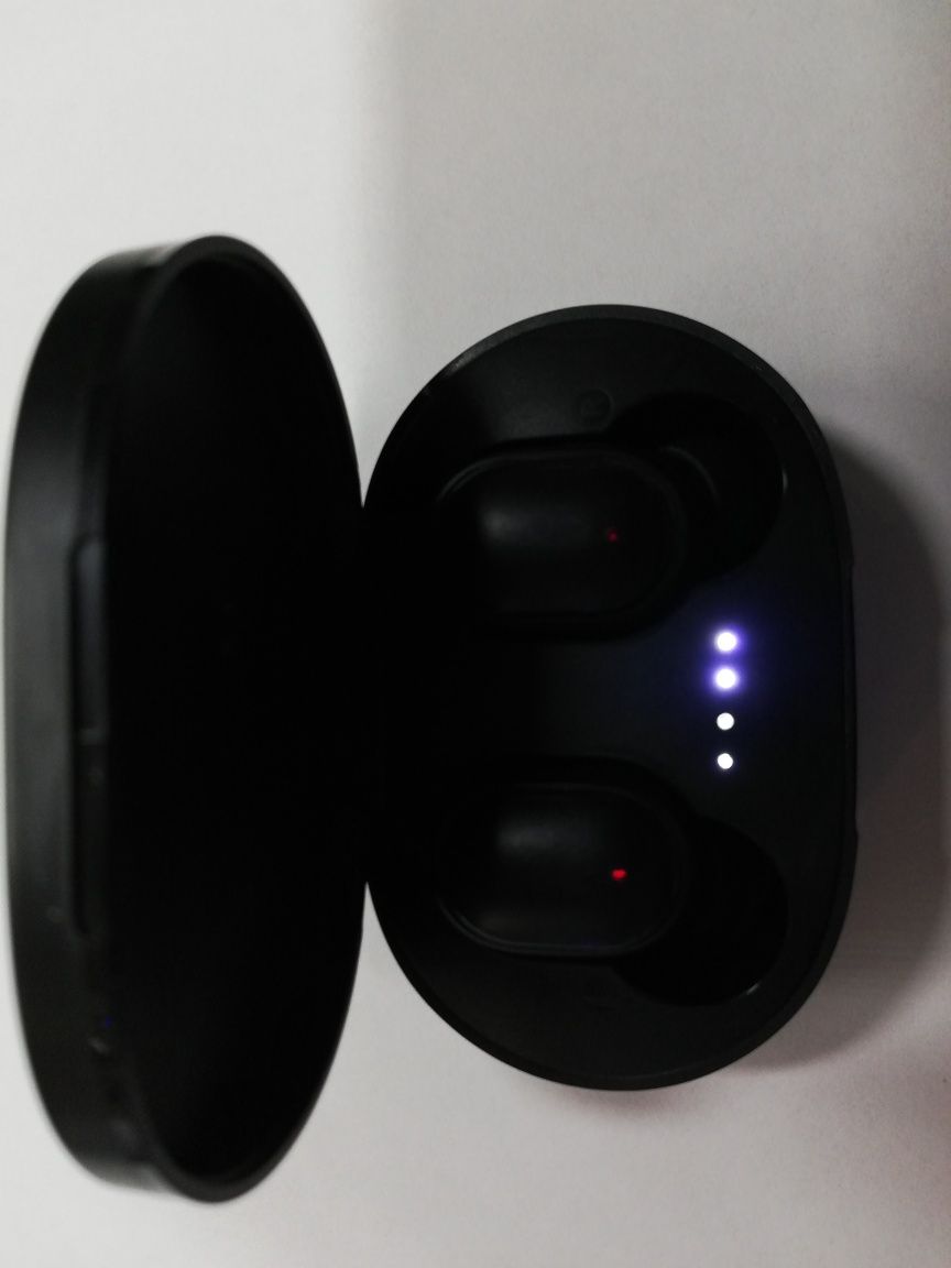 Наушники airpods