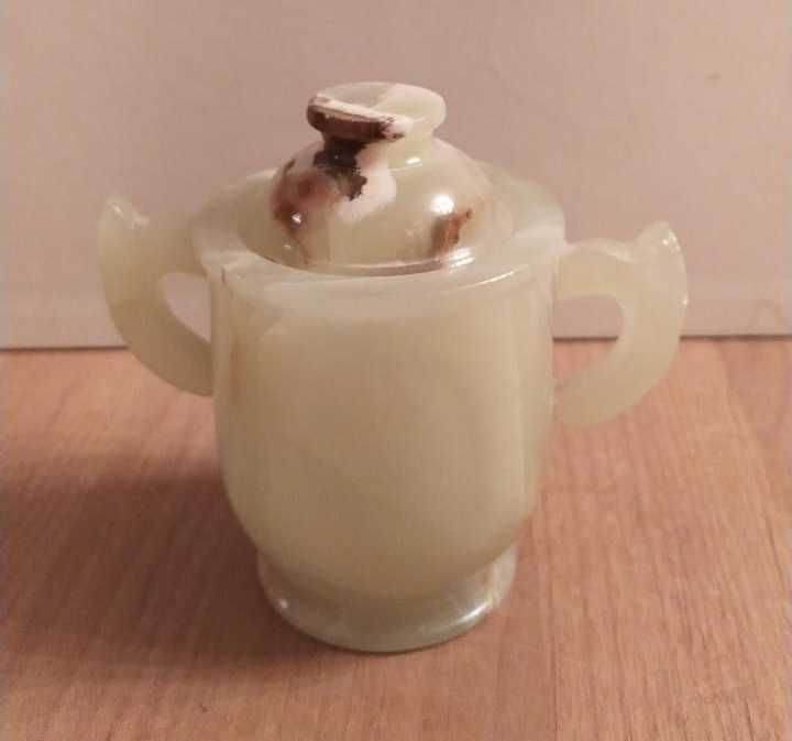 Чайный сервиз из натурального уамня