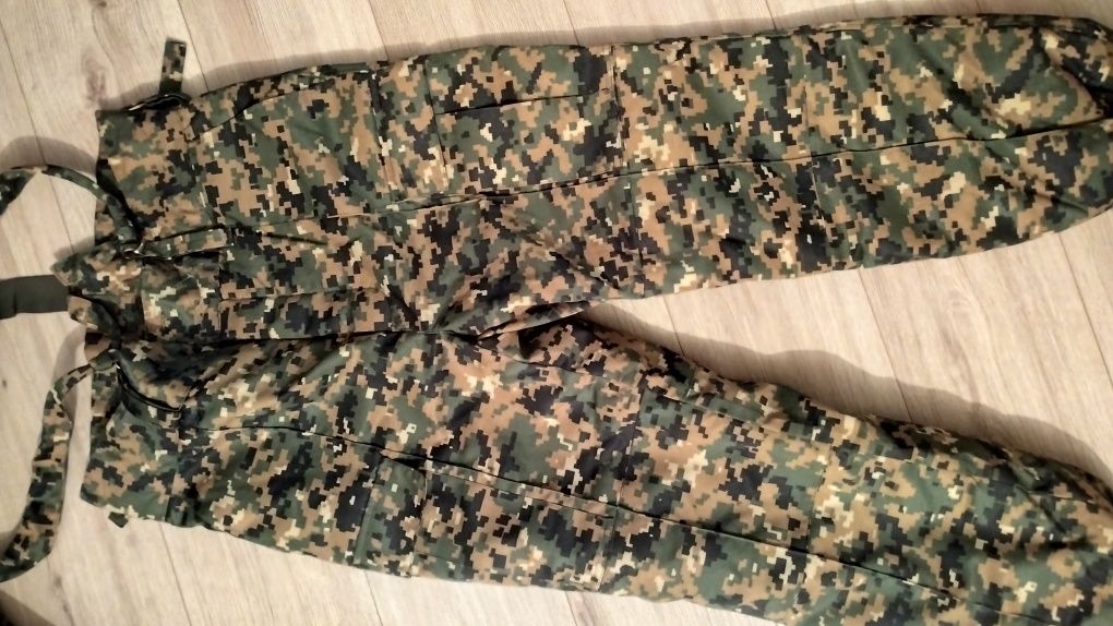 Продам бушлат со штанами, зимний