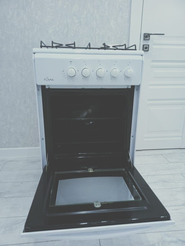Продам газовую плиту в отличном состоянии