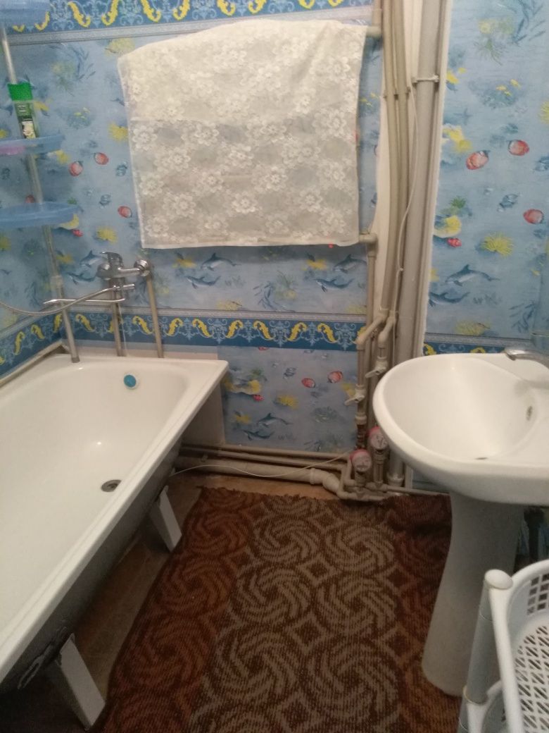 Продам трехкомнатную квартиру в Нурсая или обменяю на двухкомнатную .