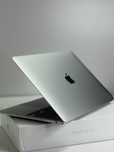 Macbook 2020 M1 256GB  100АКБ