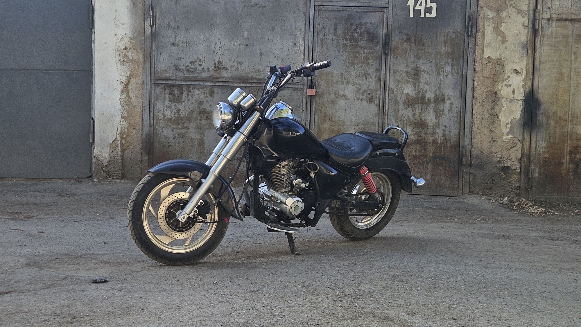 Baltmotors classic 200