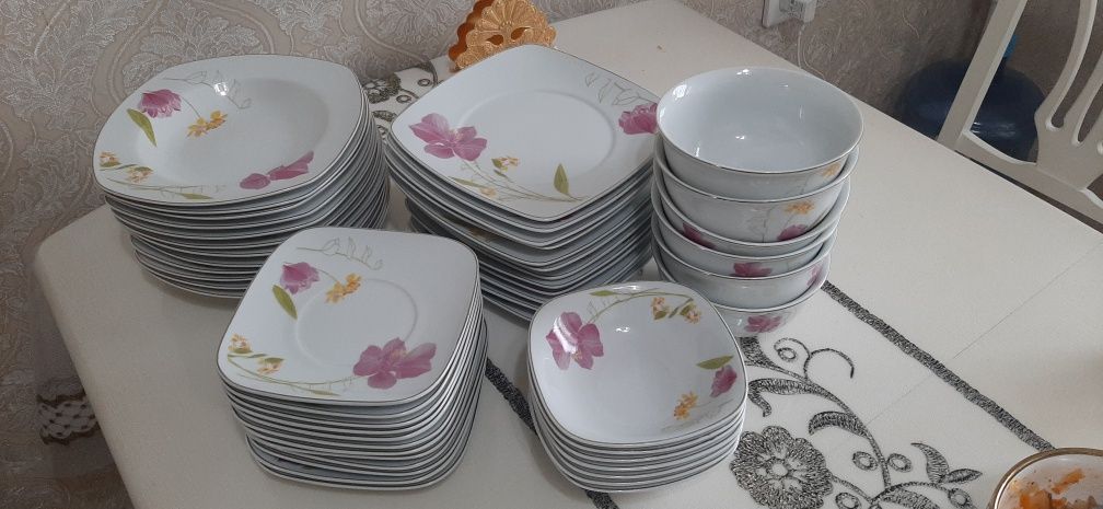 Продам посуды в хорошем состоянии